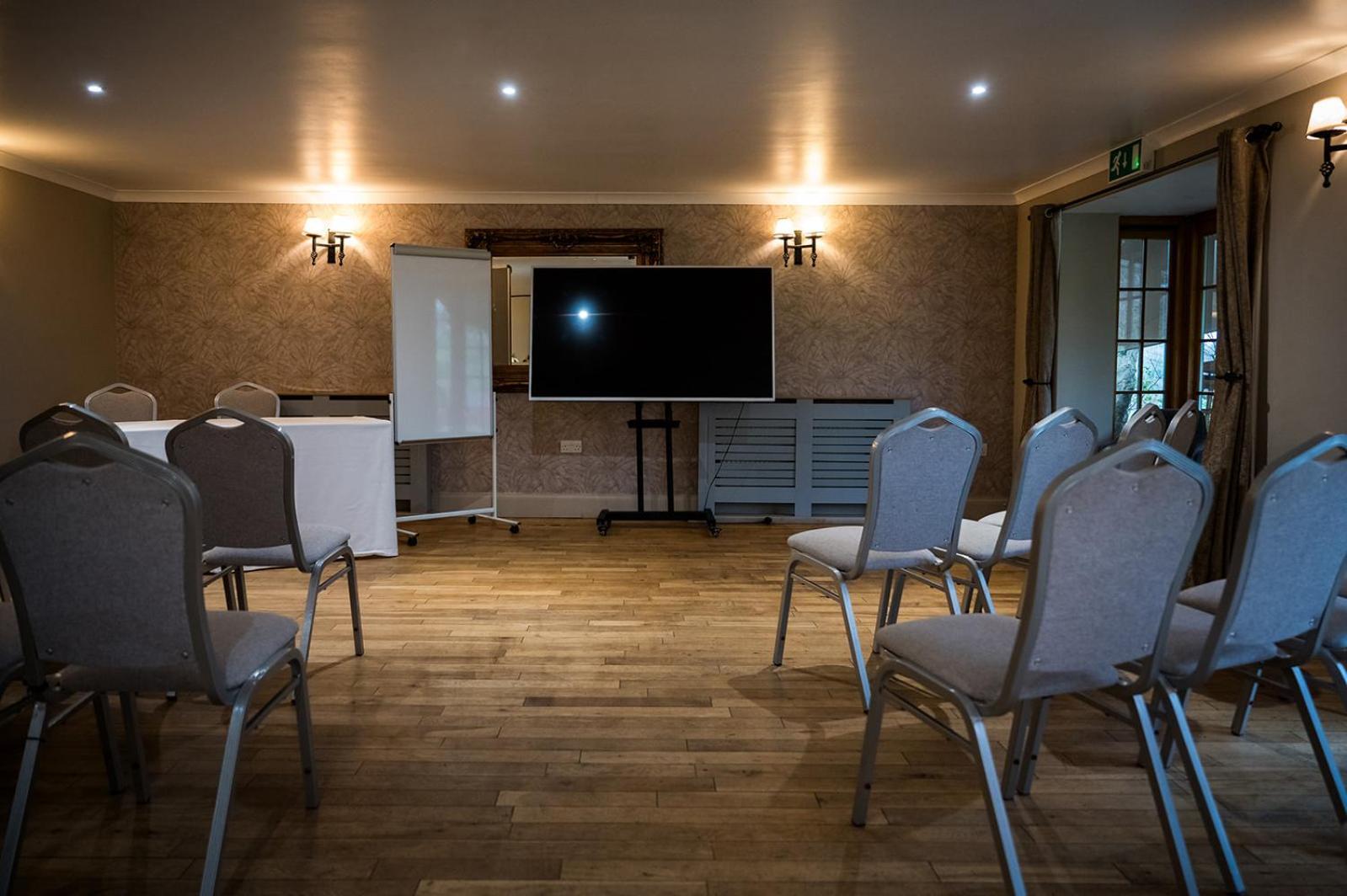 Tottington Manor Hotel Henfield Екстериор снимка