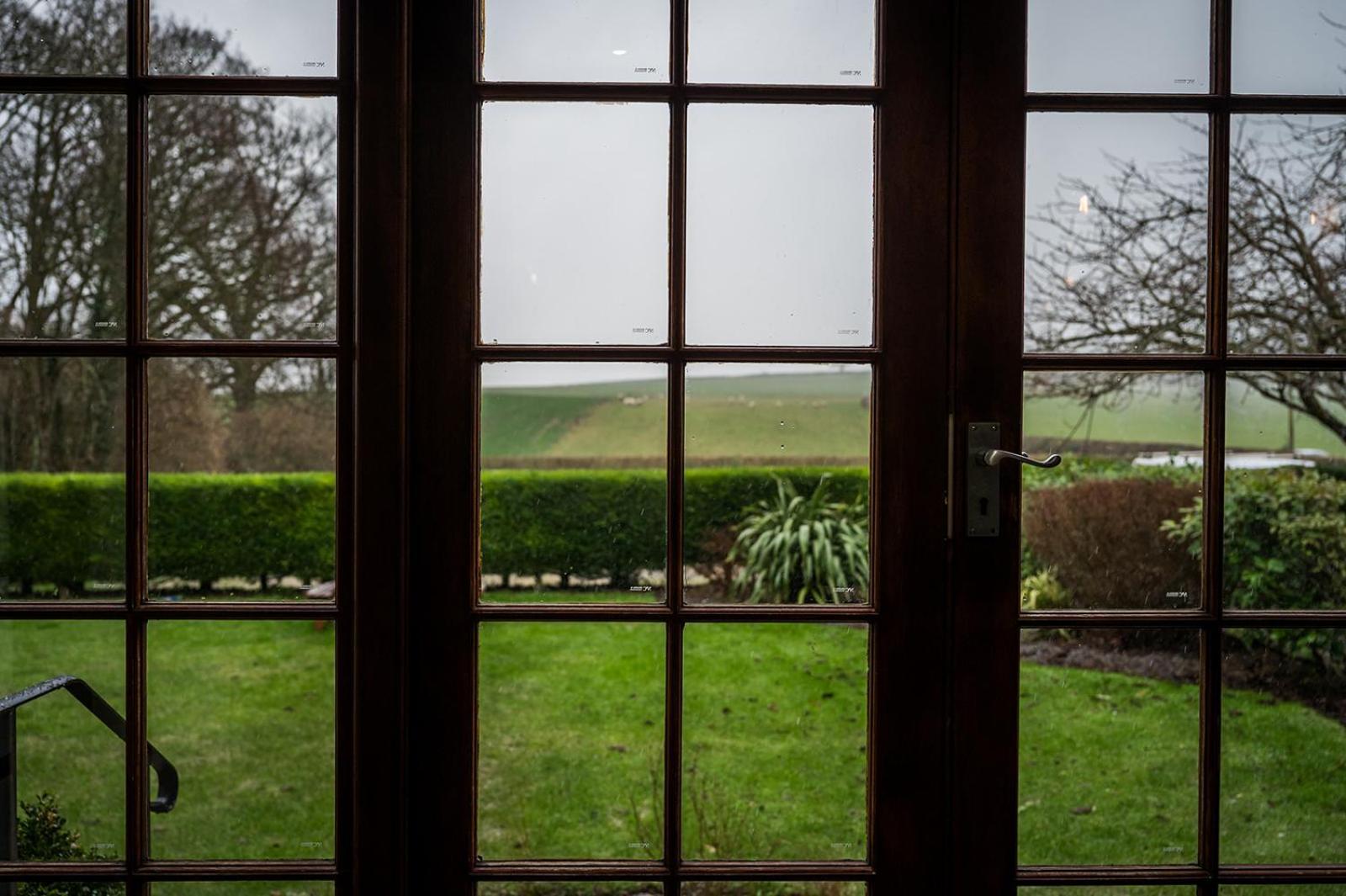 Tottington Manor Hotel Henfield Екстериор снимка