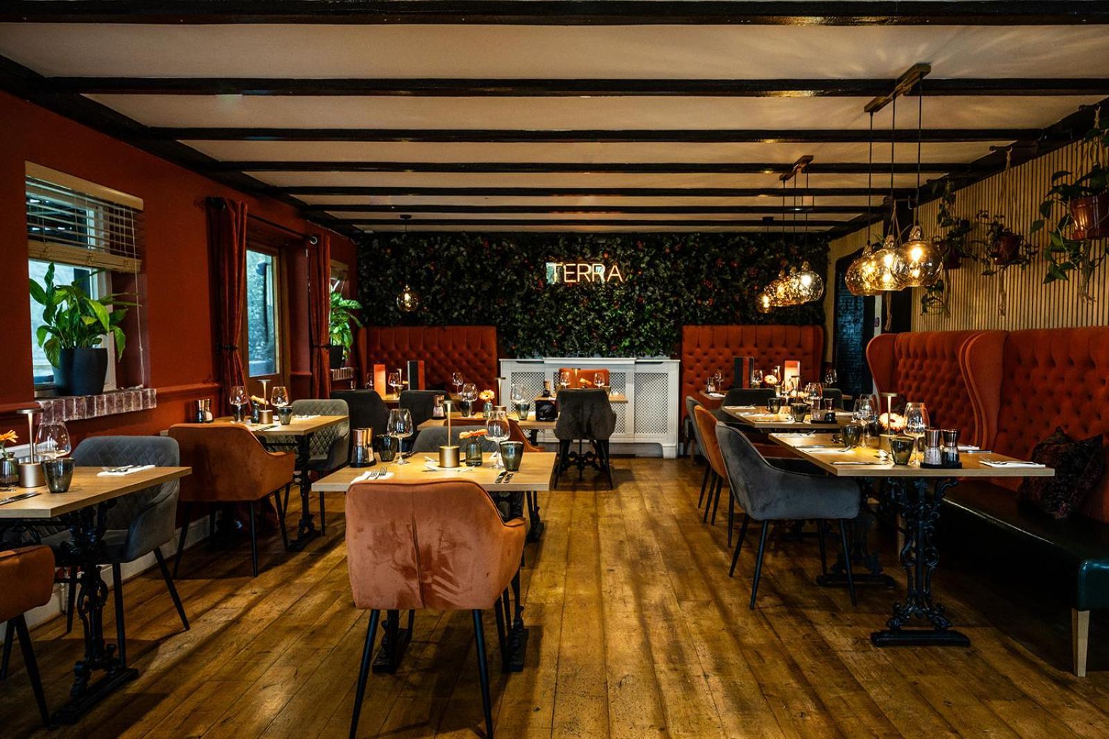 Tottington Manor Hotel Henfield Екстериор снимка